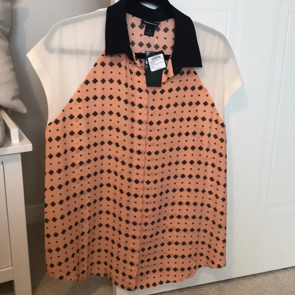 Club Monaco Blouse - excellent NWT condition - Picture 1 of 4